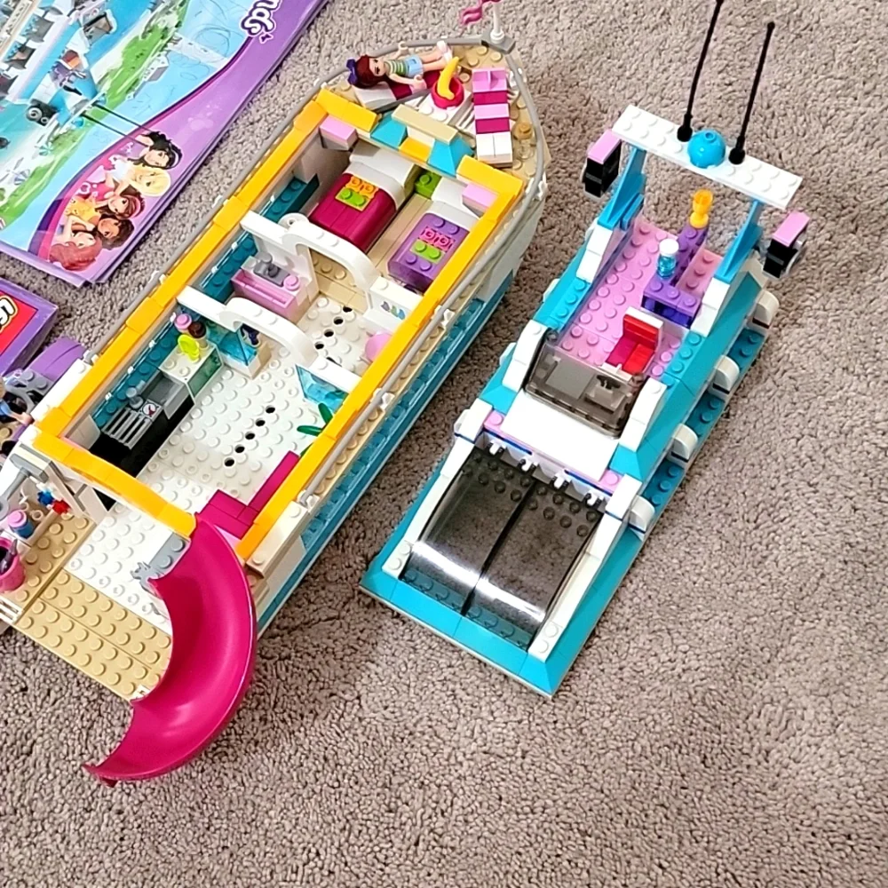 Lego Friends Dolphin Cruiser Set - Kit 41015 - Picture 6 of 16